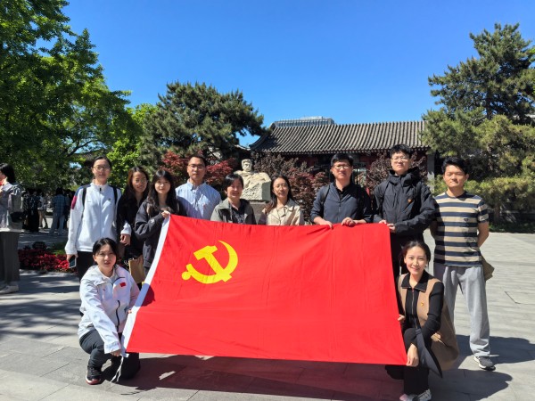 傳承五四精神 培樹優(yōu)良作風 ——農墾中心青年理論學習小組赴魯迅博物館開展主題活動